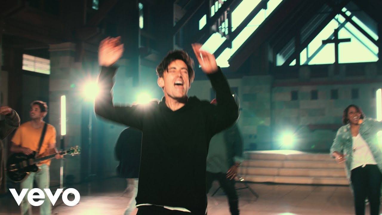 Phil Wickham - House Of The Lord (Official Music Video) - BiliBili