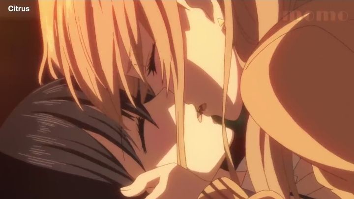 Hot kiss scenes in anime - BiliBili