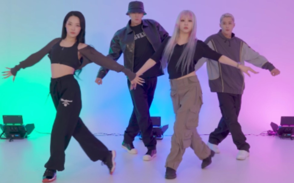 KARD’s “Ring The Alarm” practice room video released! - BiliBili
