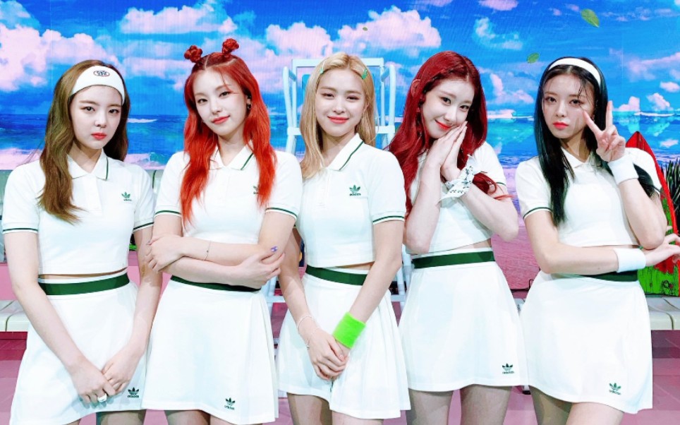 Girl-group vibes in one hit! ITZY’s “TENNIS(0:0) + SURF + MIDZY” high ...