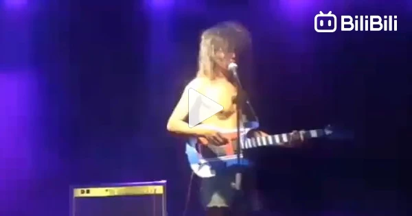 konser perdana gus Akira 99 😨 - BiliBili